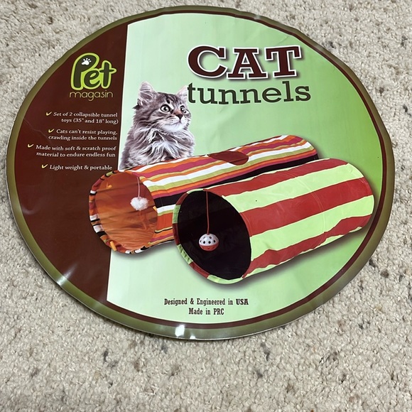 Like New 18” Collapsible Cat Tunnel - Picture 4 of 4